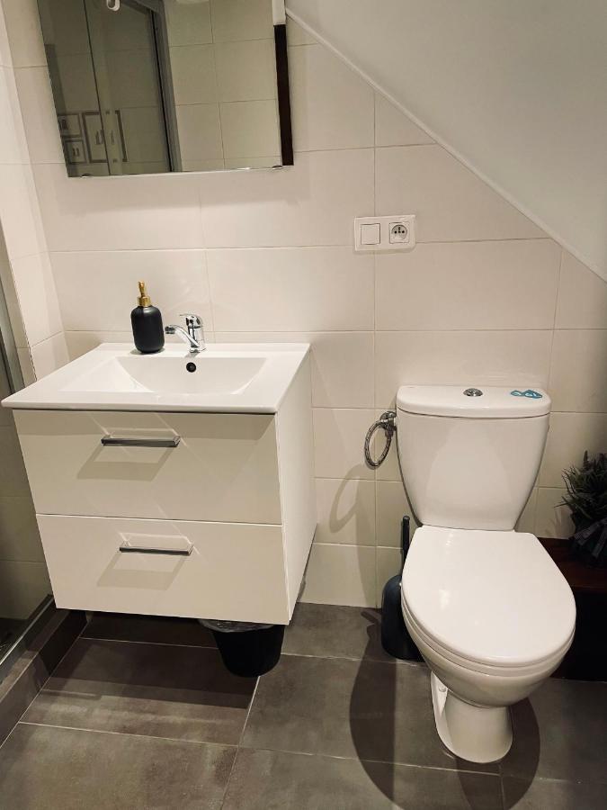 Romantyczna Kryjowka Scisle Centrum -Self Check-In - Katovice Exteriér fotografie